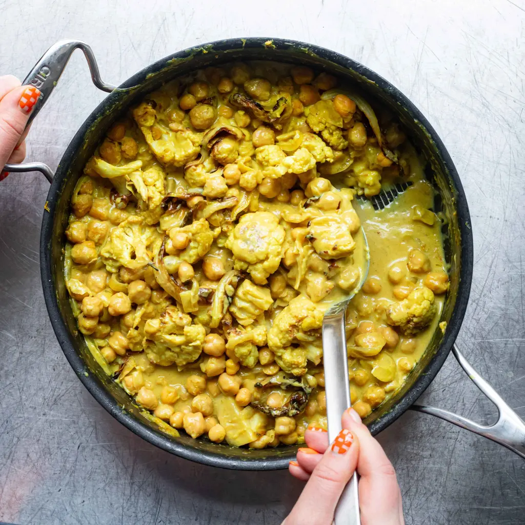 Cauliflower, Chickpea & Peanut Curry