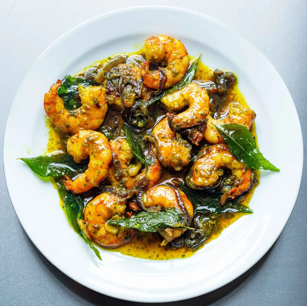 Green Curry Leaf Prawns Recipe