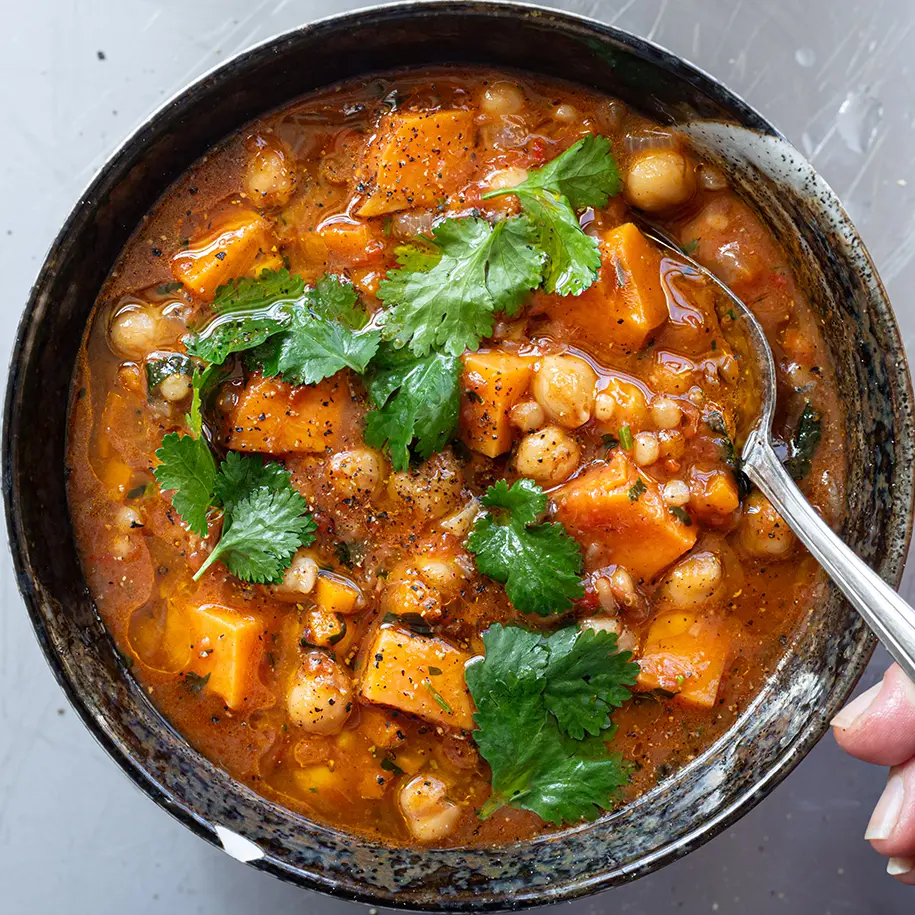 Moroccan Sweet Potato & Chickpea Soup
