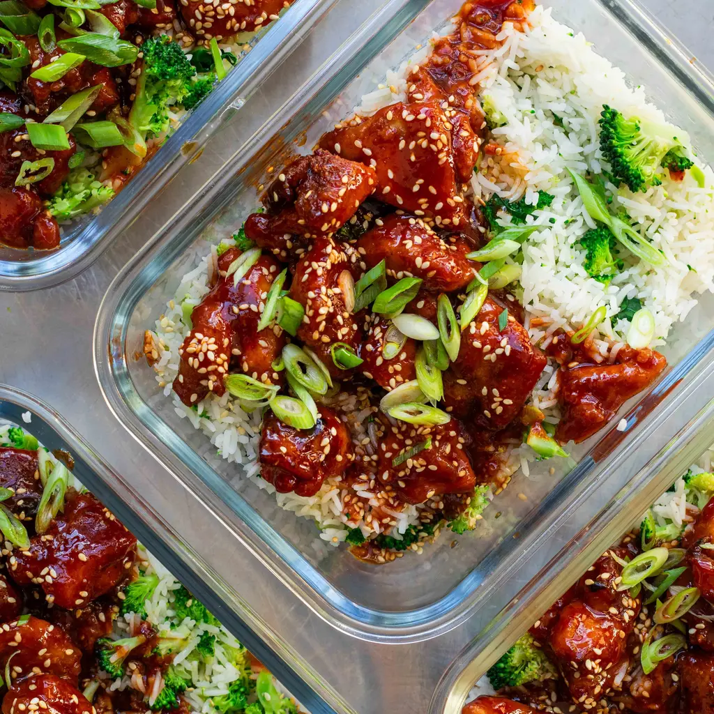 Honey Garlic Chicken with Broccoli Rice