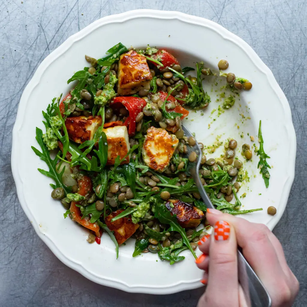 Olive & Almond Pesto Lentils With Halloumi